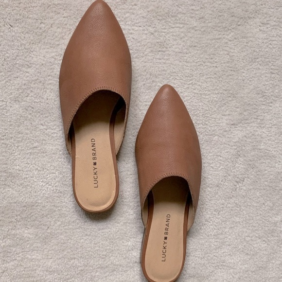 Lucky Brand Shoes - LIKE NEW Lucky Brand Bareisha Mule leather, 8.5